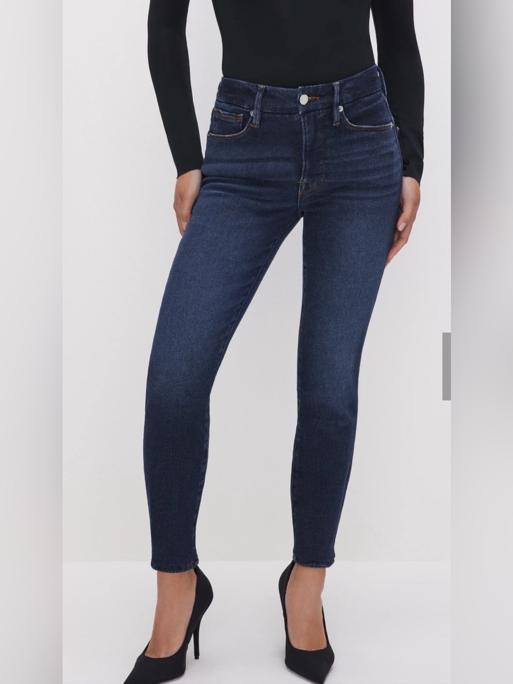 NWT!❤️Good American❤️ Skinny Jeans